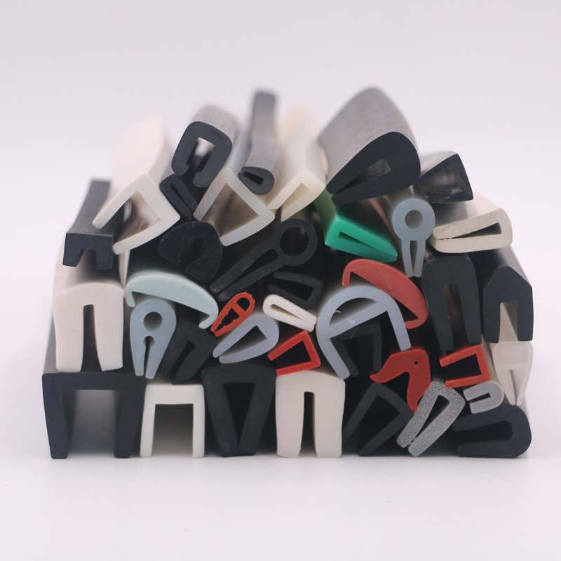 機柜密封條塌陷，IP等級下降？嶸牌高回彈發泡硅膠密封條，10萬次壓縮循環后回彈率＞95%！